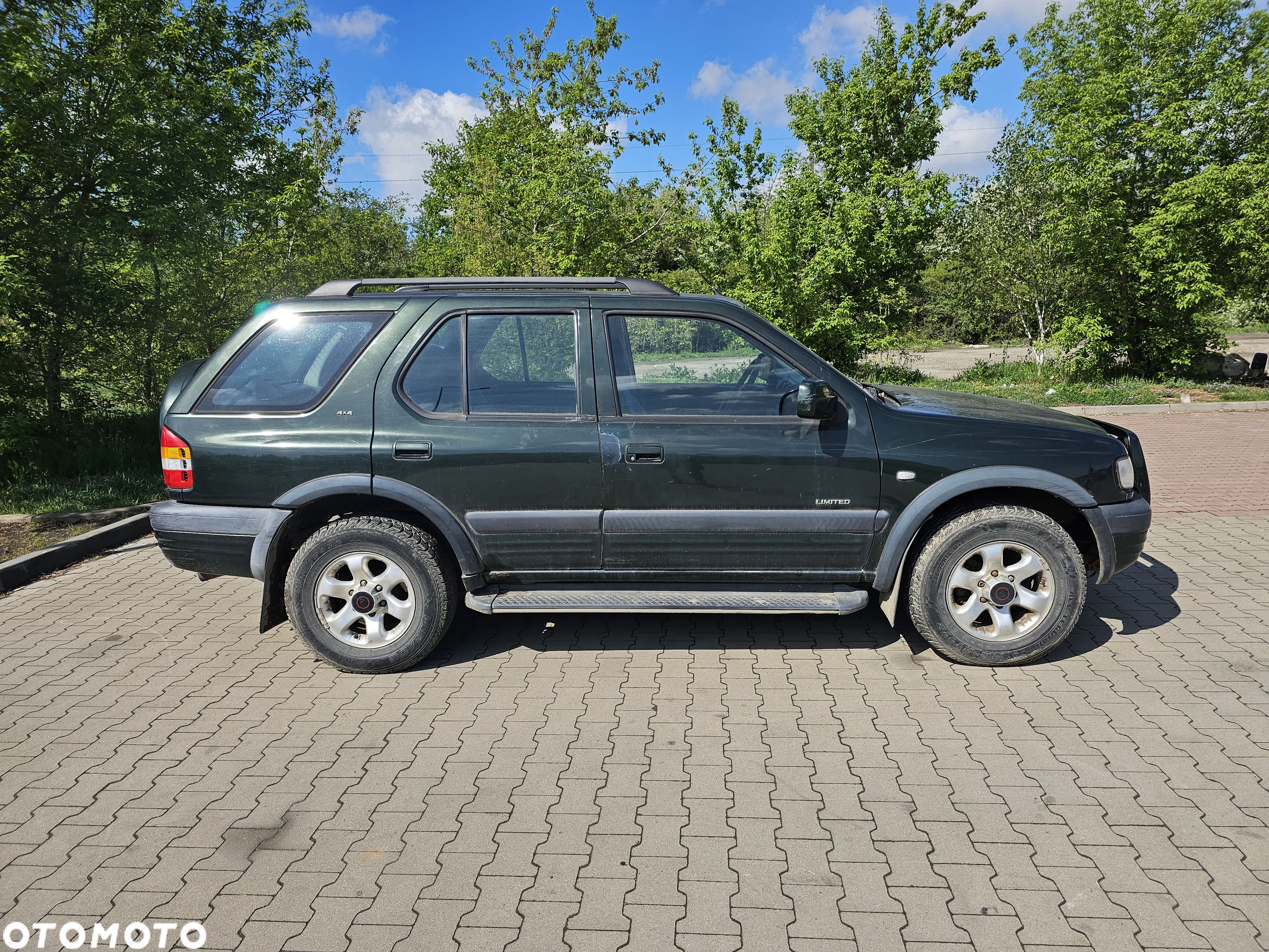 Opel Frontera - 1