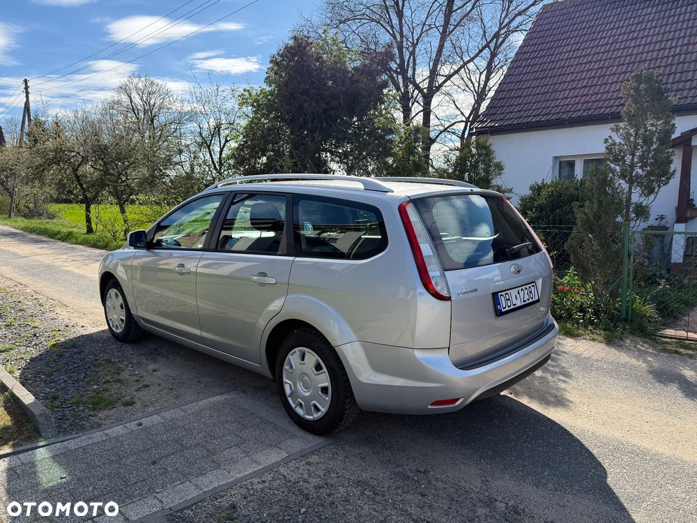 Ford Focus 1.6 16V Style - 3