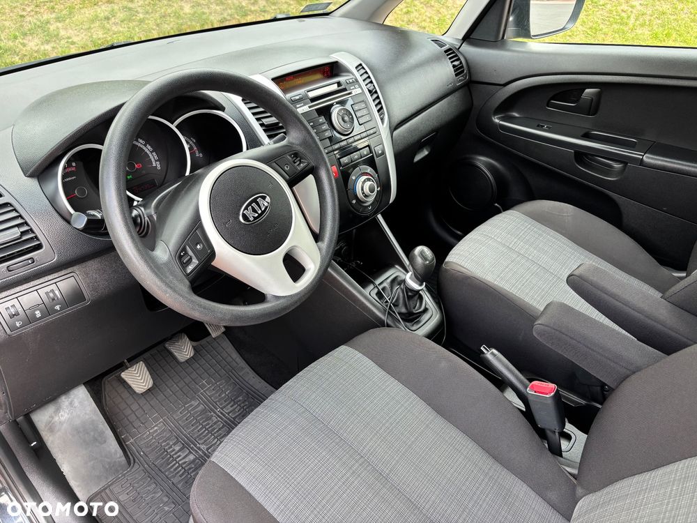 Kia Venga 1.6 M - 13