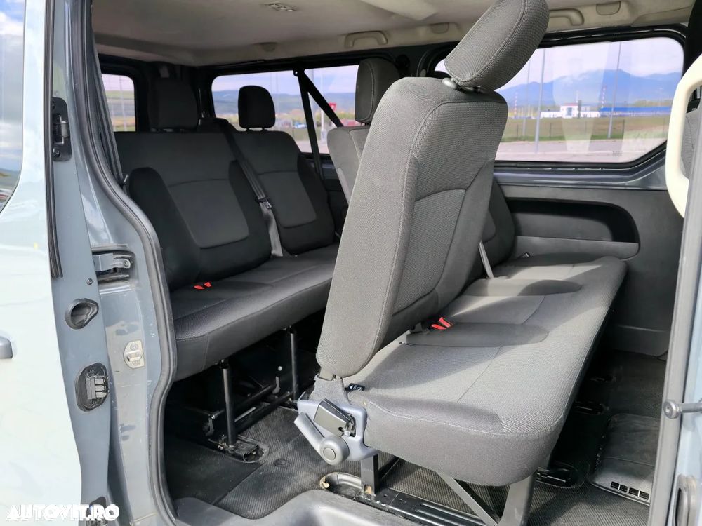 Renault Trafic - 13