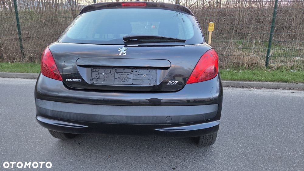 Peugeot 207 - 5