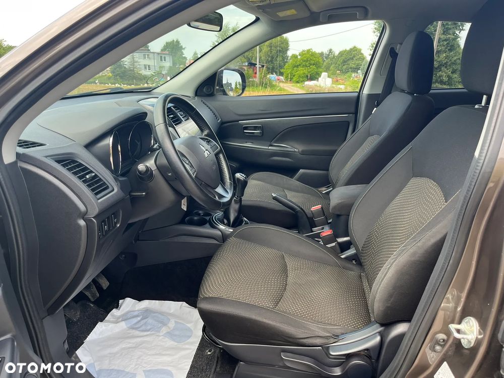 Mitsubishi ASX 1.6 2WD Invite - 9
