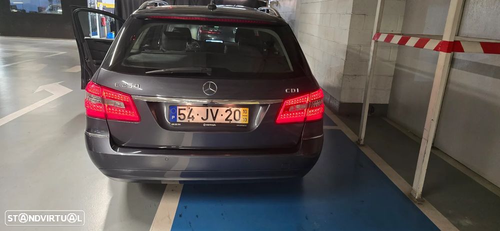Mercedes-Benz E 250 CDi Avantgarde BlueEfficiency Auto. - 21