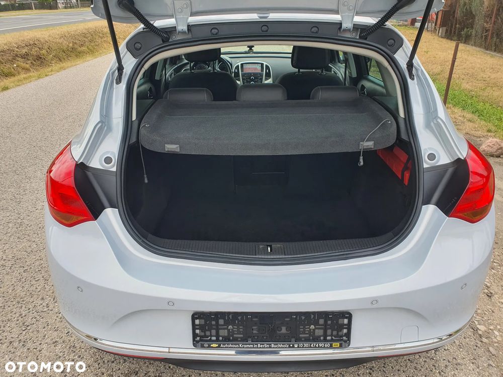 Opel Astra 1.4 Turbo - 22