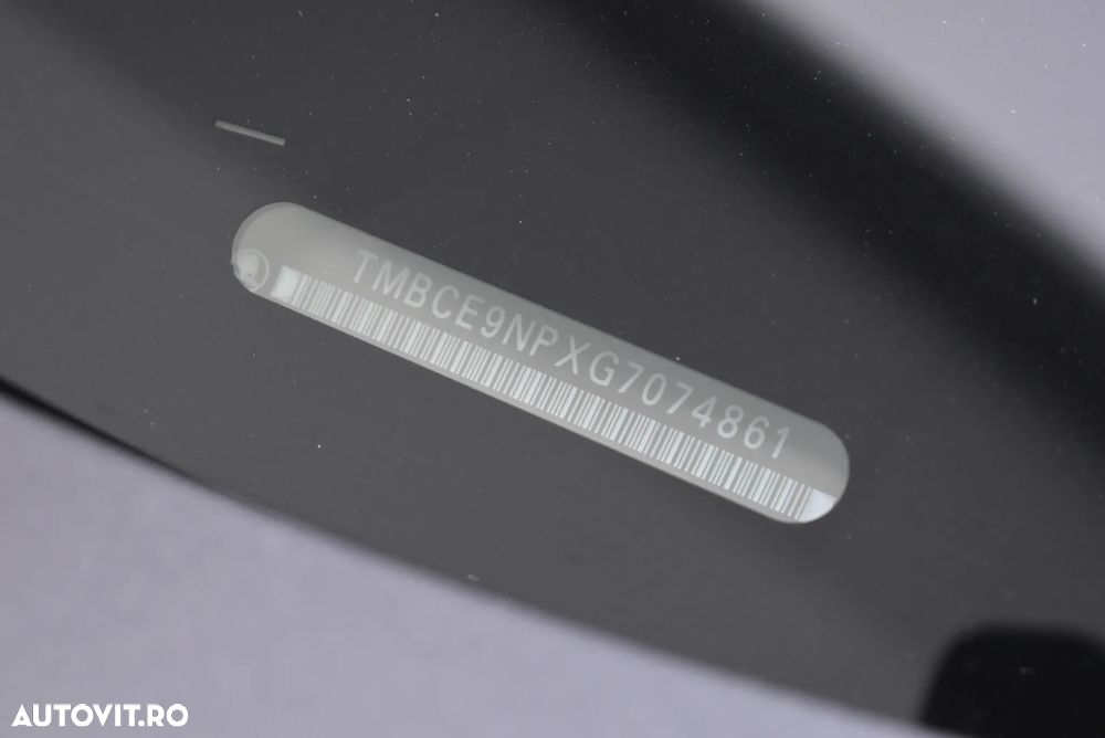 Skoda Superb 2.0 TSI DSG 4X4 Laurin & Klement - 20