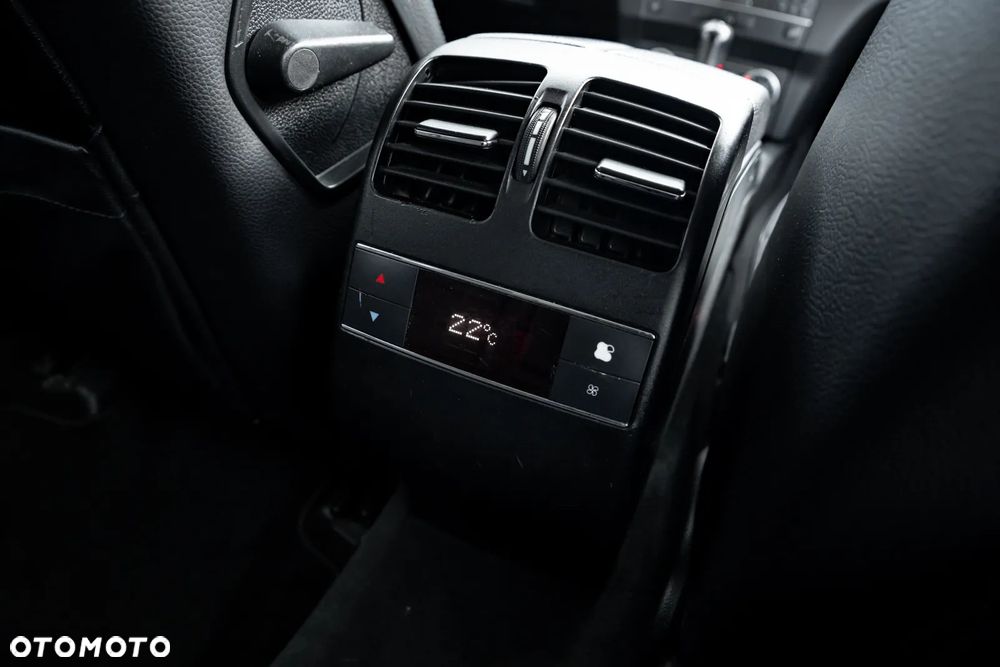 Mercedes-Benz GLK 250 BlueTEC 4Matic 7G-TRONIC - 28