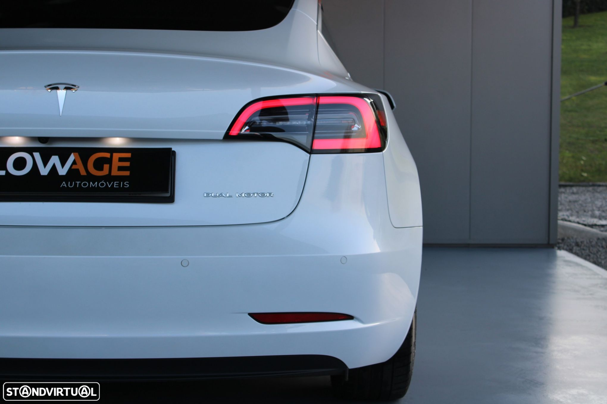 Tesla Model 3 Long-Range Dual Motor AWD - 21