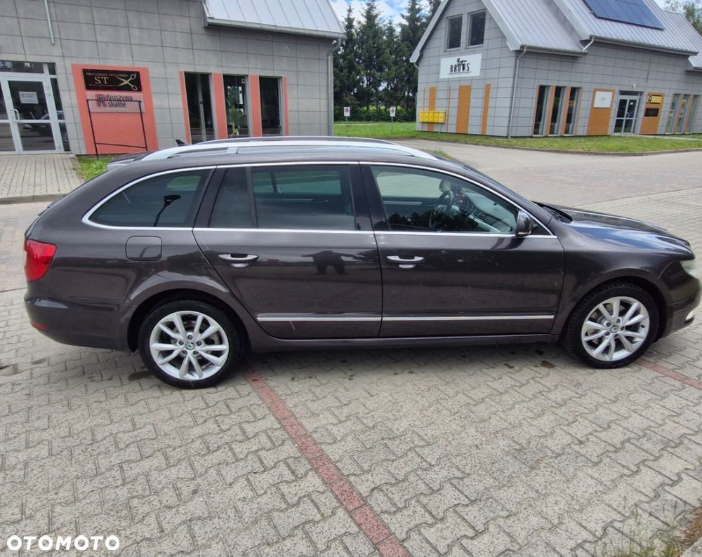 Skoda Superb 2.0 TDI DSG Comfort - 3