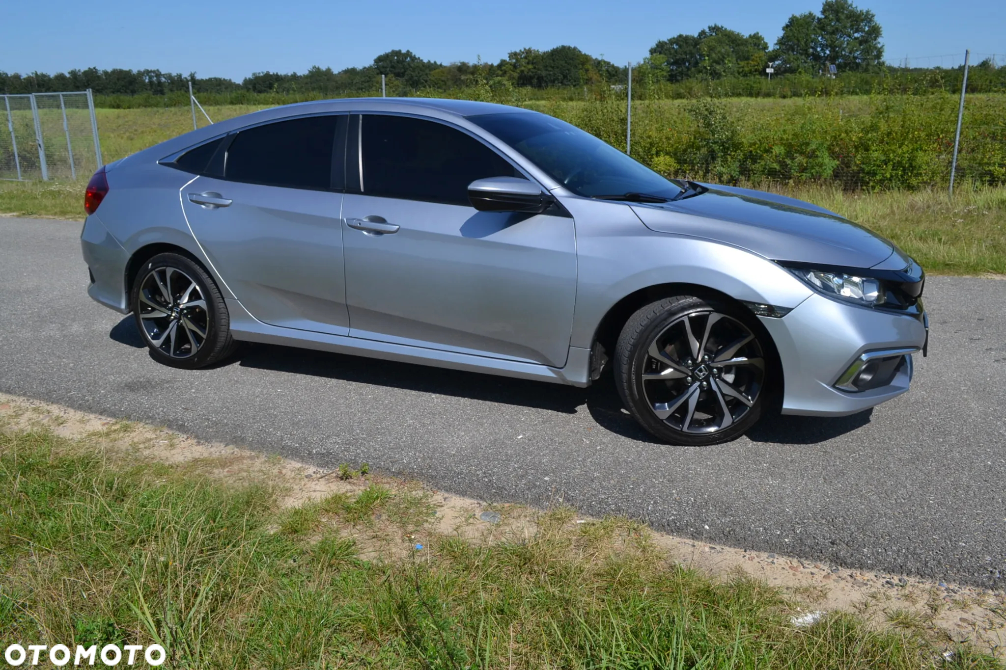 Honda Civic 2.0 i-VTEC LX CVT - 4