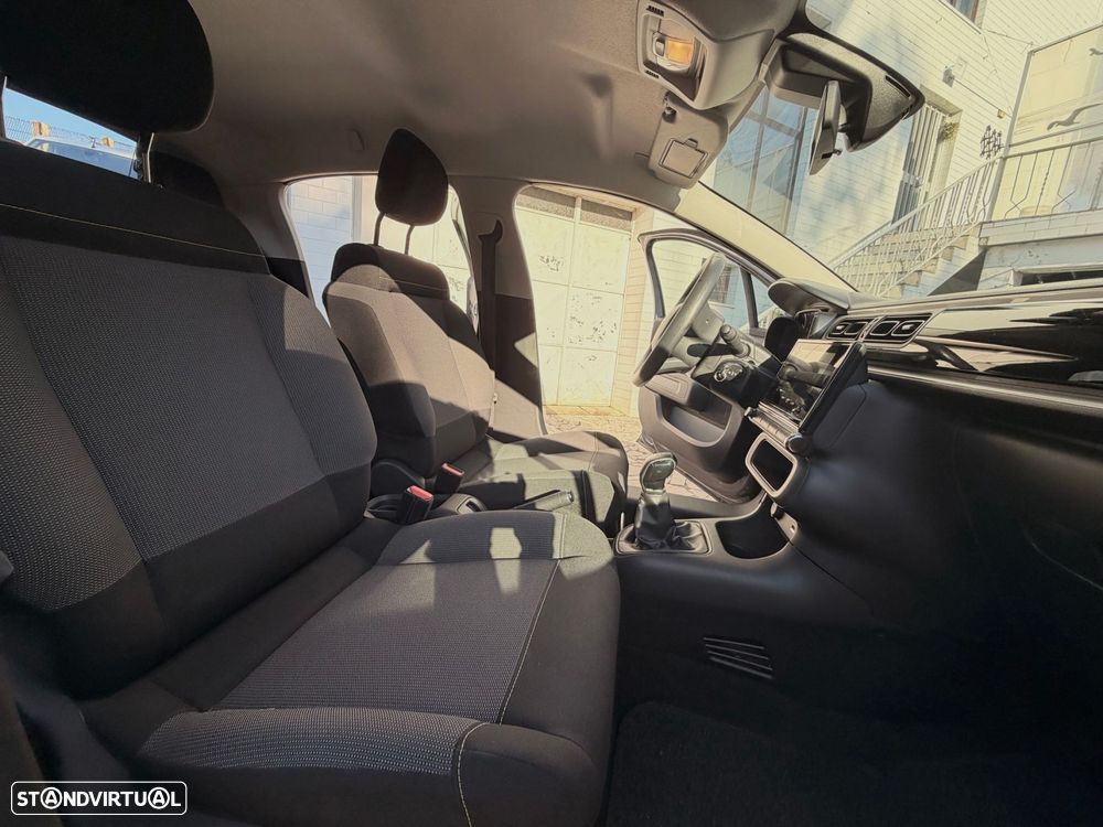 Citroën C3 1.2 PureTech Feel - 23