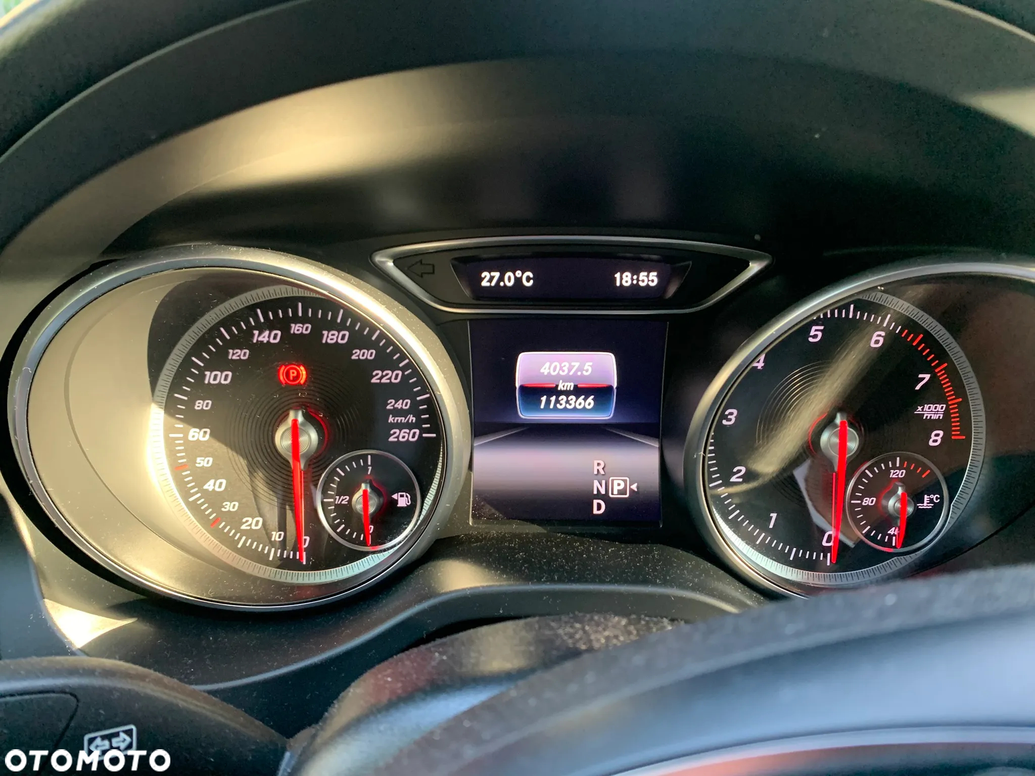 Mercedes-Benz CLA 200 7G-DCT - 11
