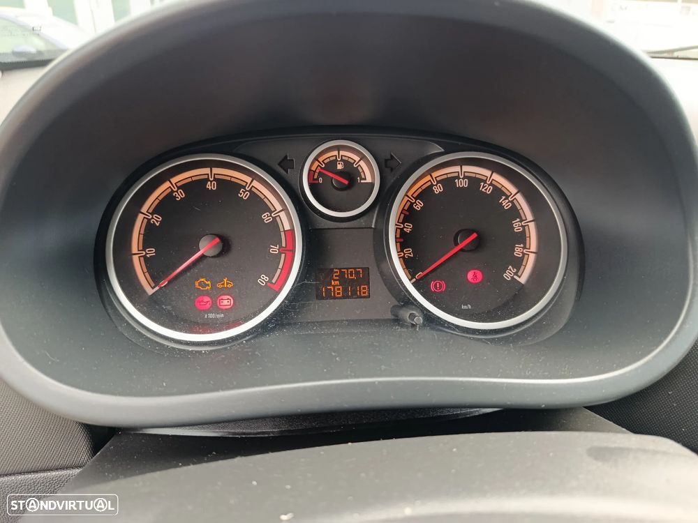 Opel Corsa - 9