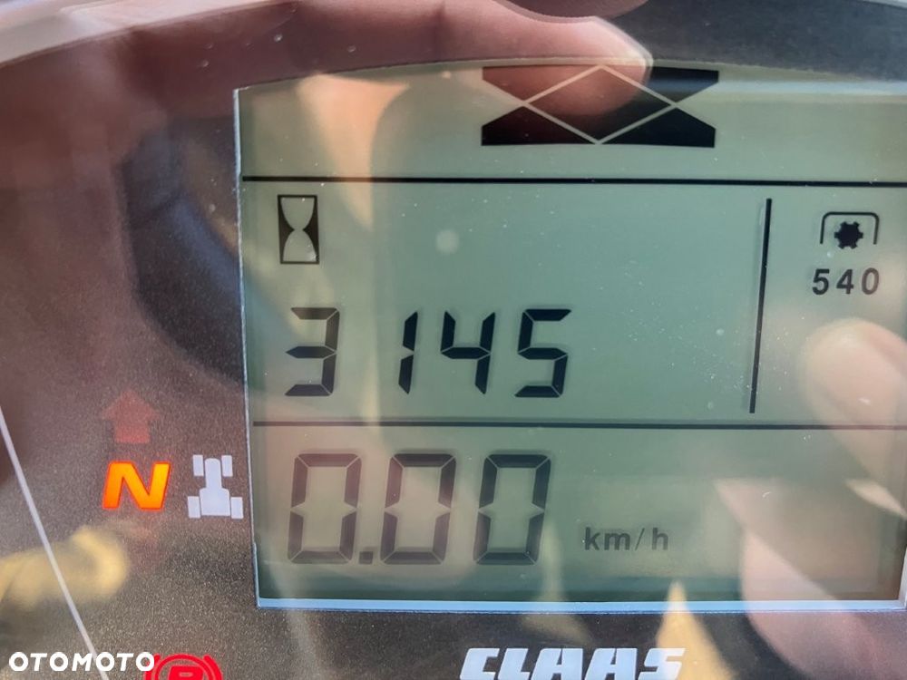Claas ARION 660 CMATIC - 17