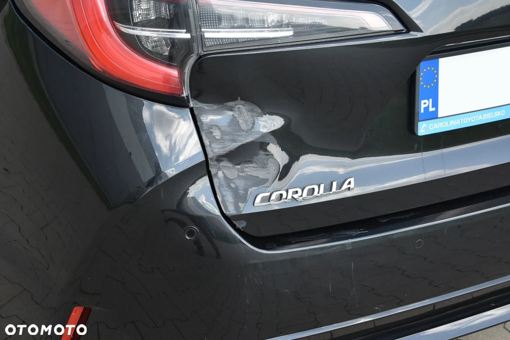 Toyota Corolla 2.0 Hybrid Executive - 17