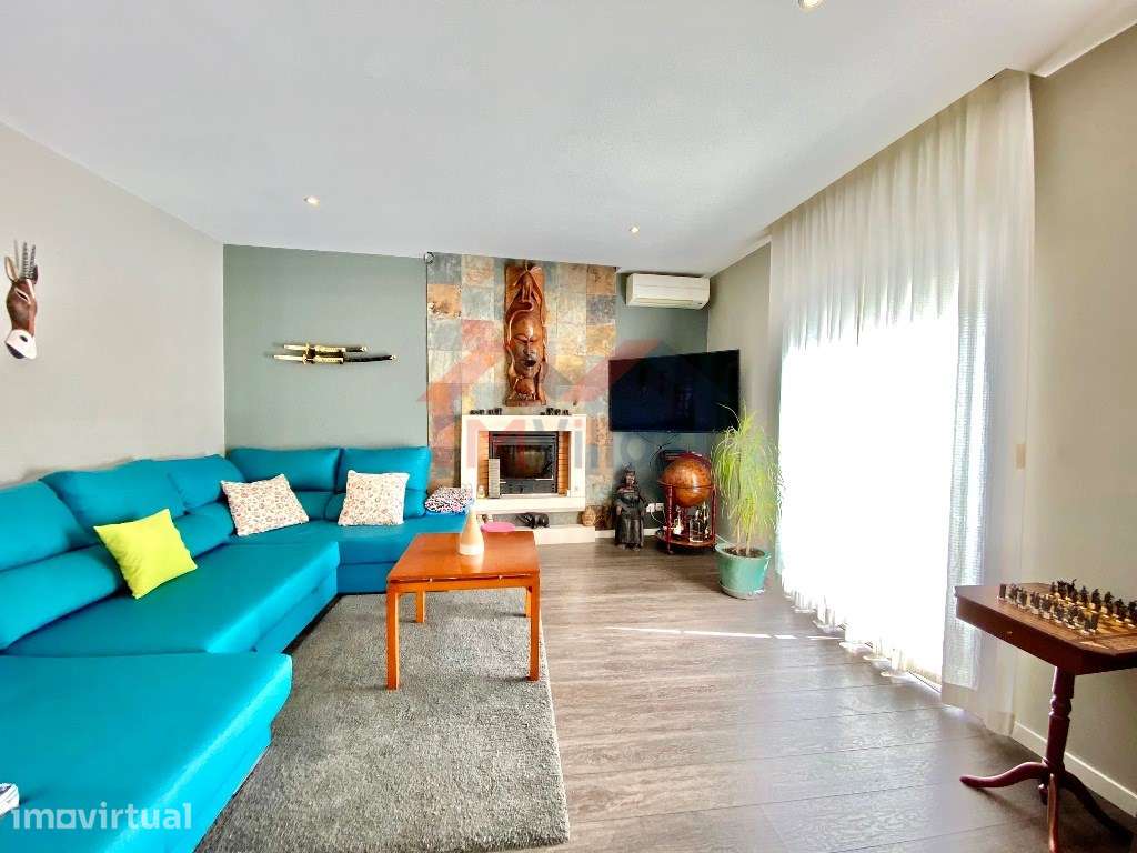 Apartamento T4+1 na baixa a 200 metros do cais - Olhão - Grande imagem: 3/26