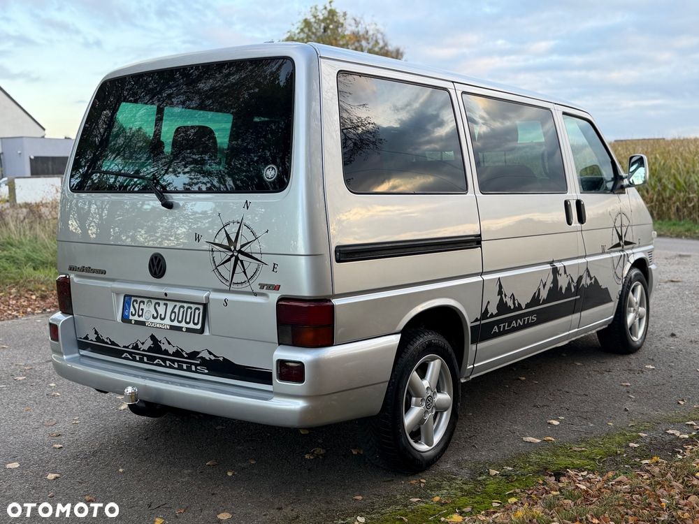 Volkswagen Multivan Standard - 3