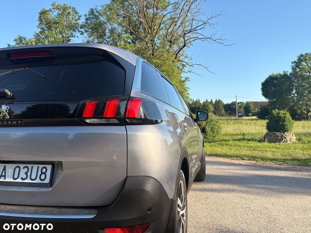 Peugeot 5008 1.6 BlueHDI Allure S&S EAT6 - 5