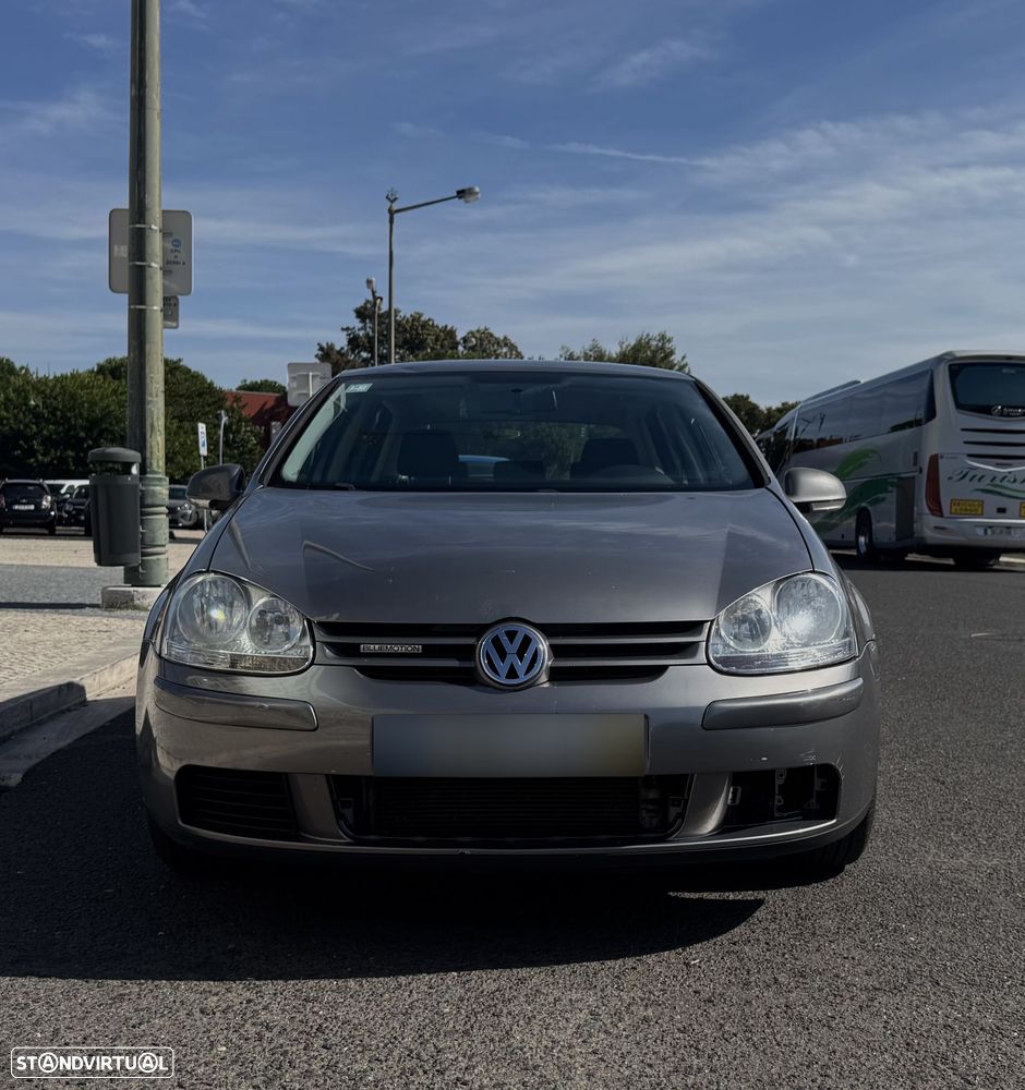 VW Golf - 4