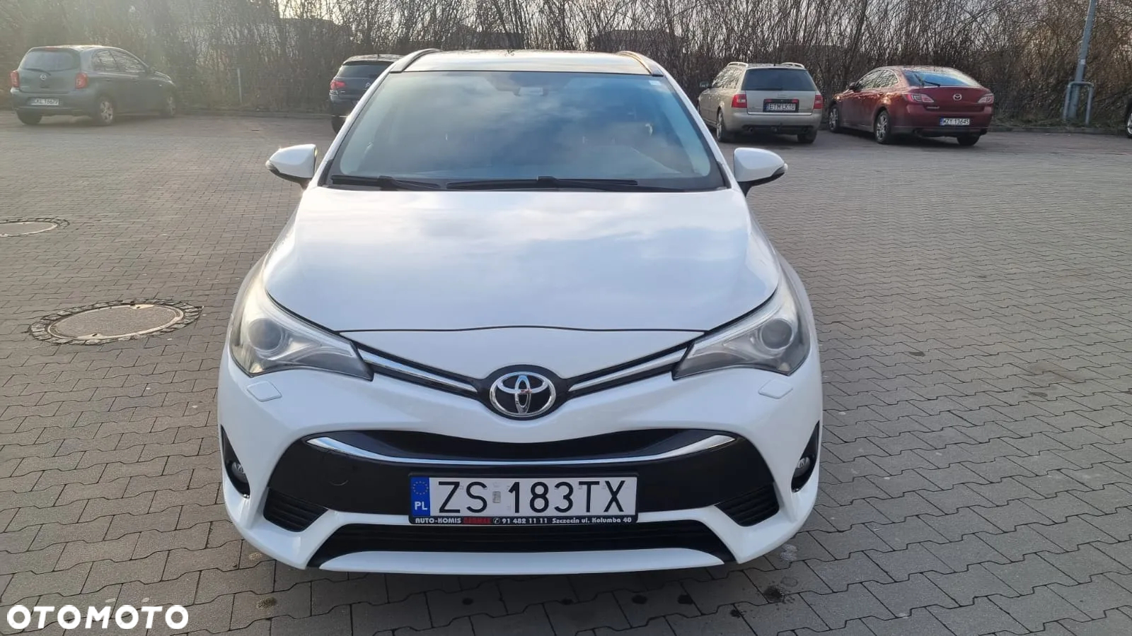 Toyota Avensis Touring Sports 1.8 Executive - 8