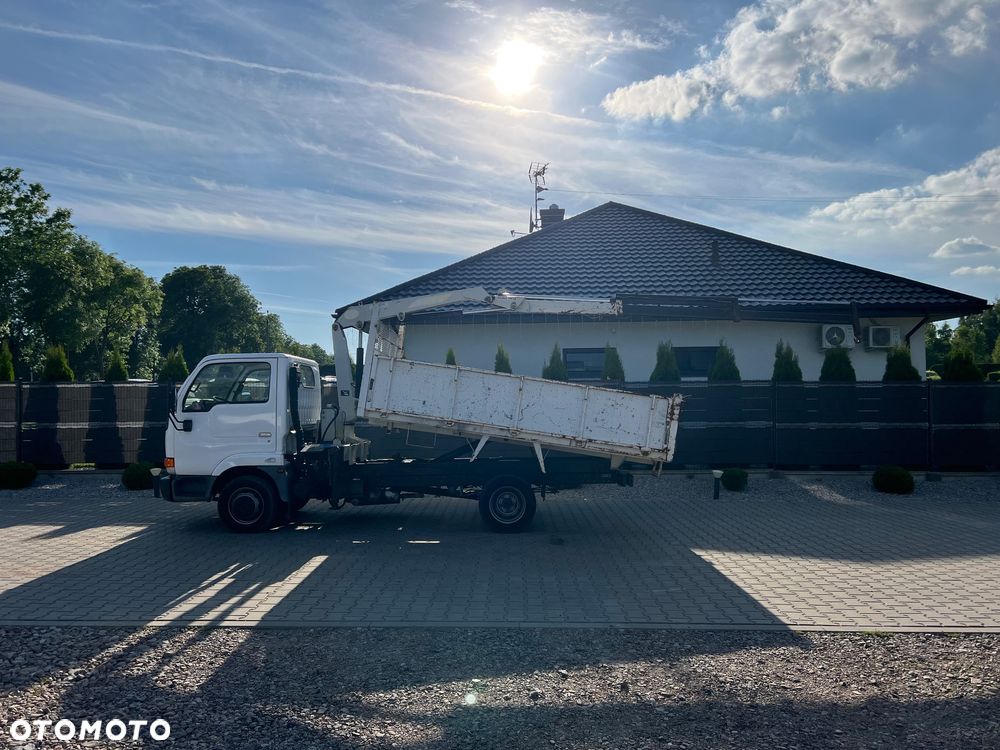 Nissan CABSTAR - 34