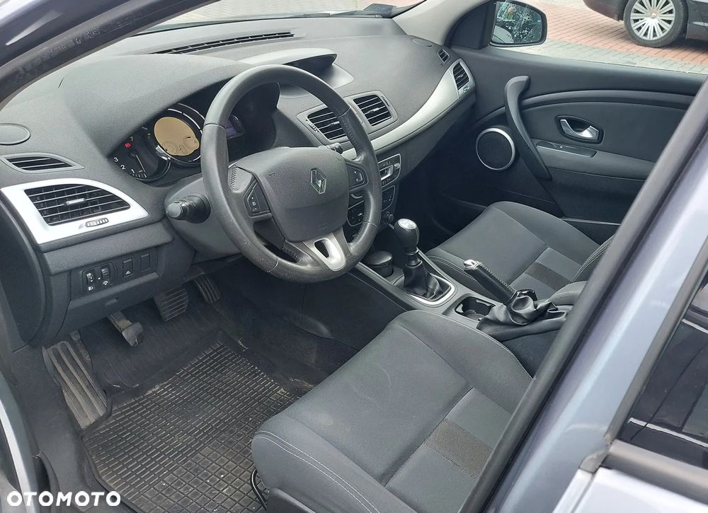 Renault Megane 1.6 16V 110 Dynamique - 12