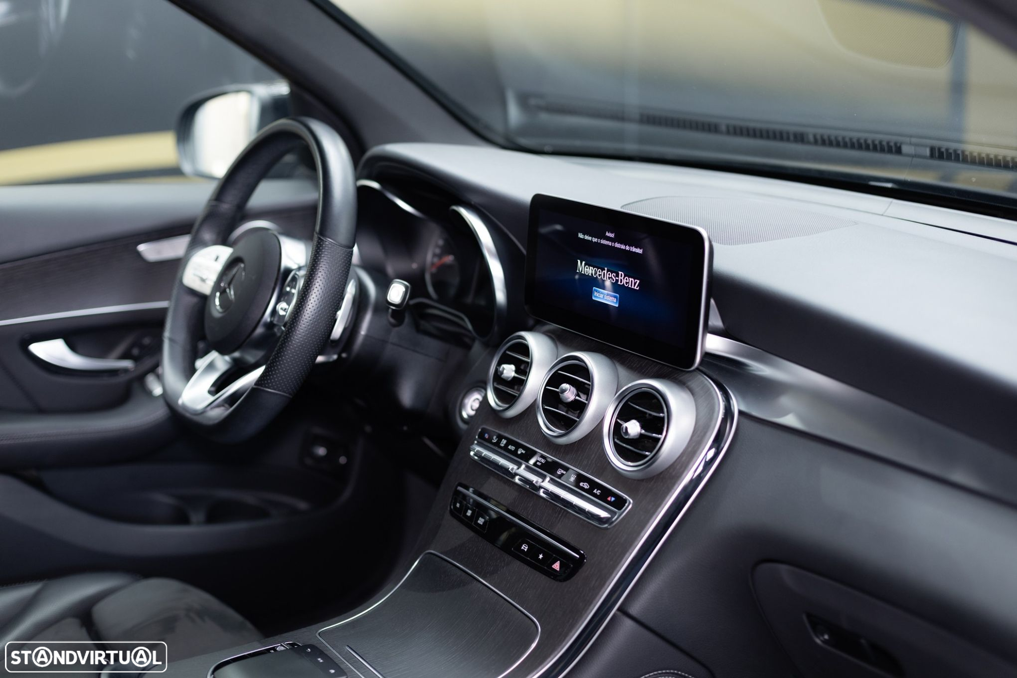 Mercedes-Benz GLC 300 e 4Matic - 20