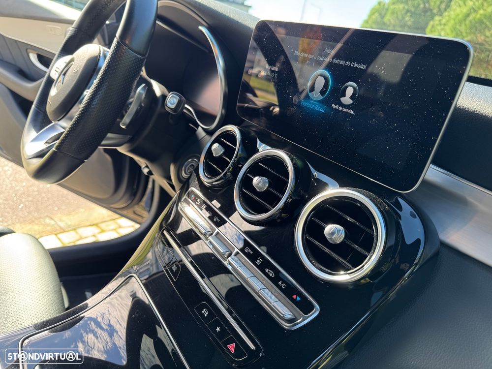 Mercedes-Benz GLC 300 e 4Matic - 12