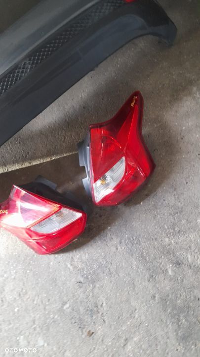 Ford Focus Mk3 lampa lewy tył prawy tył - 6