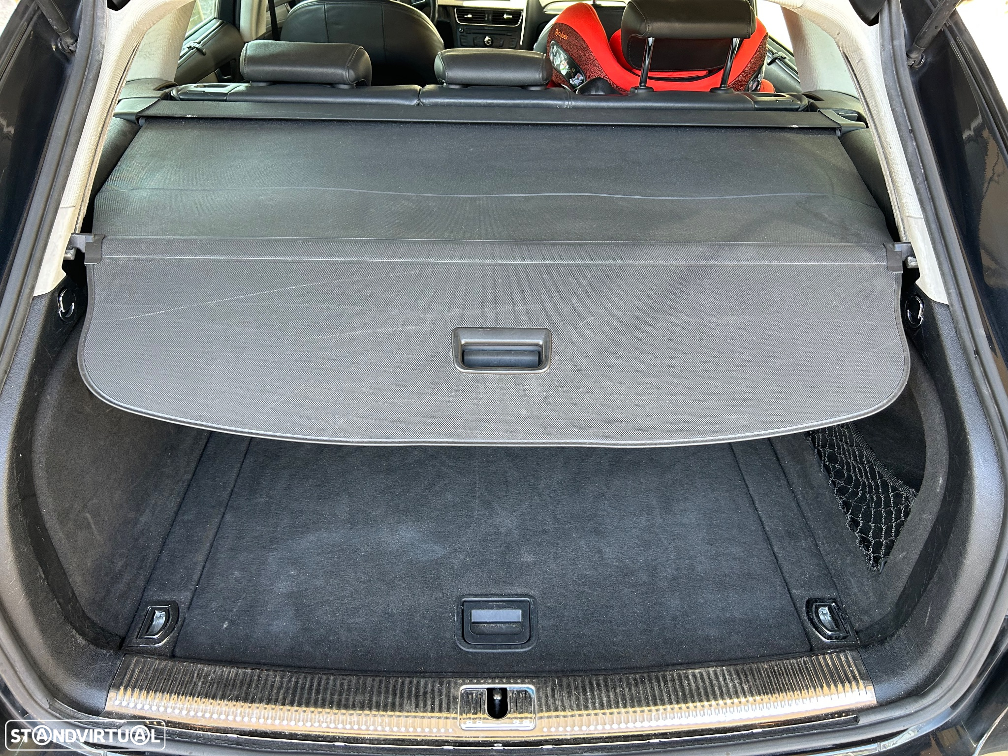Audi A4 Avant 2.0 TDI Advance - 19