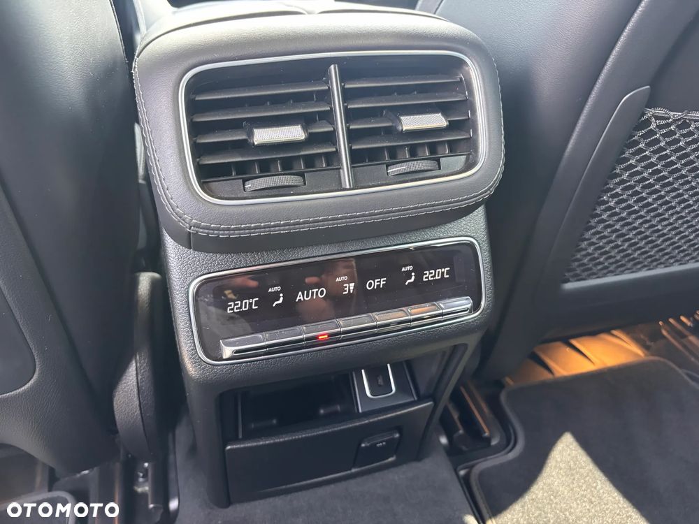 Mercedes-Benz GLE AMG 63 S 4Matic+ AMG Speedshift TCT 9G AMG Line Premium - 32