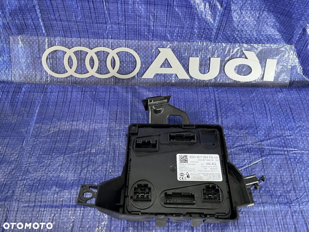 AUDI A4 B9 8W MODuł sterownik bcm 8W0907064EB* - 1