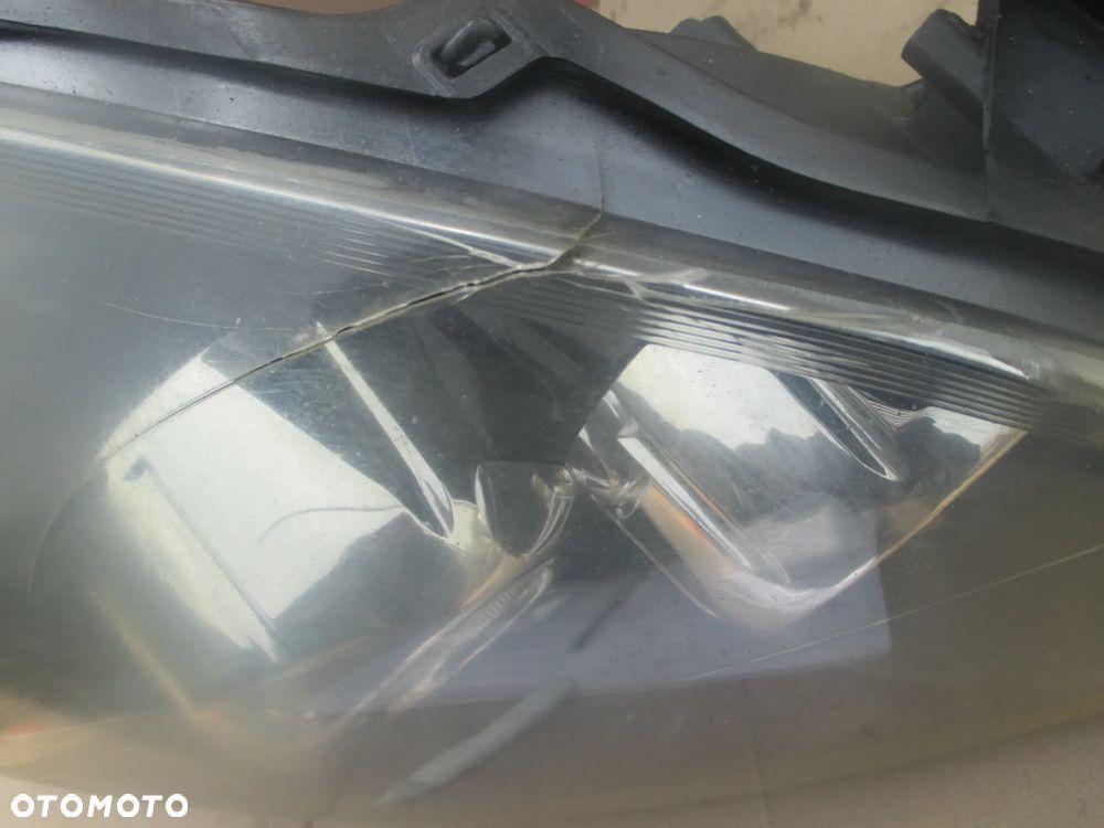Lampa prawa Opel Vectra C lift Valeo Europa - 2