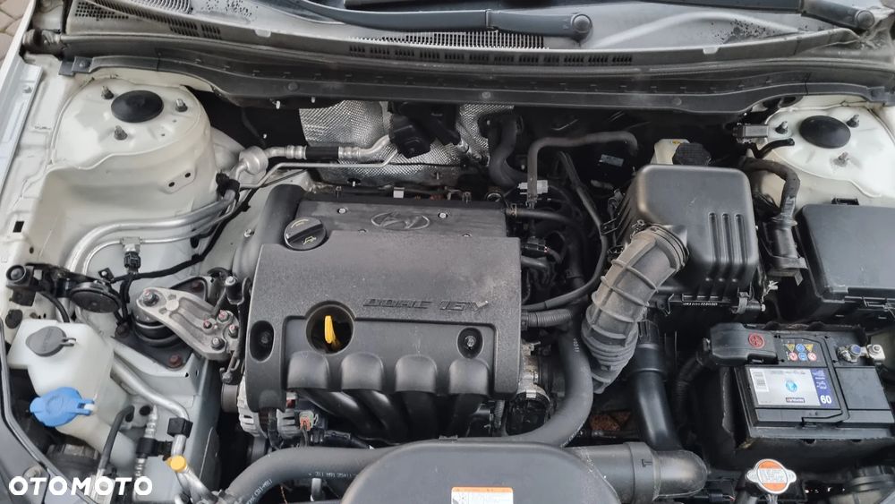 Hyundai i30 1.4 Blue Comfort - 23