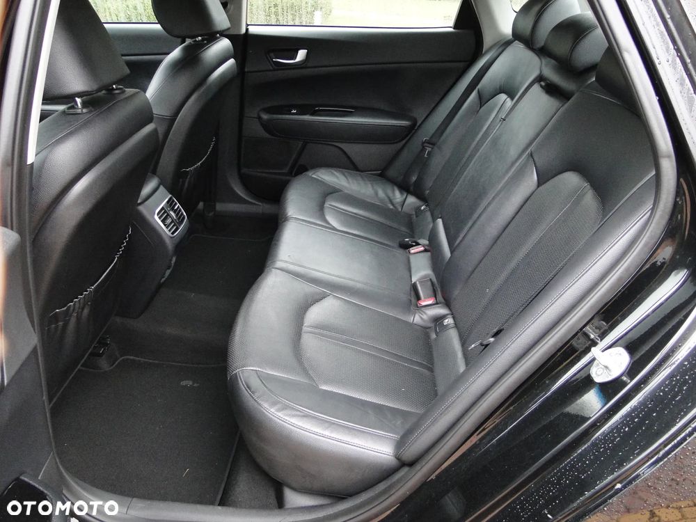 Kia Optima 1.7 CRDI XL DCT - 31