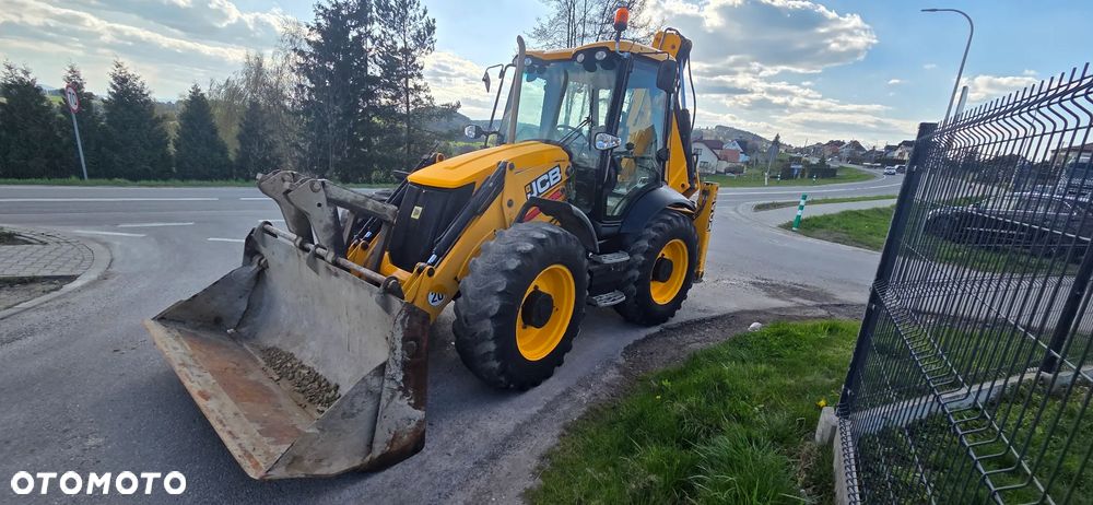 JCB 4CX - 1