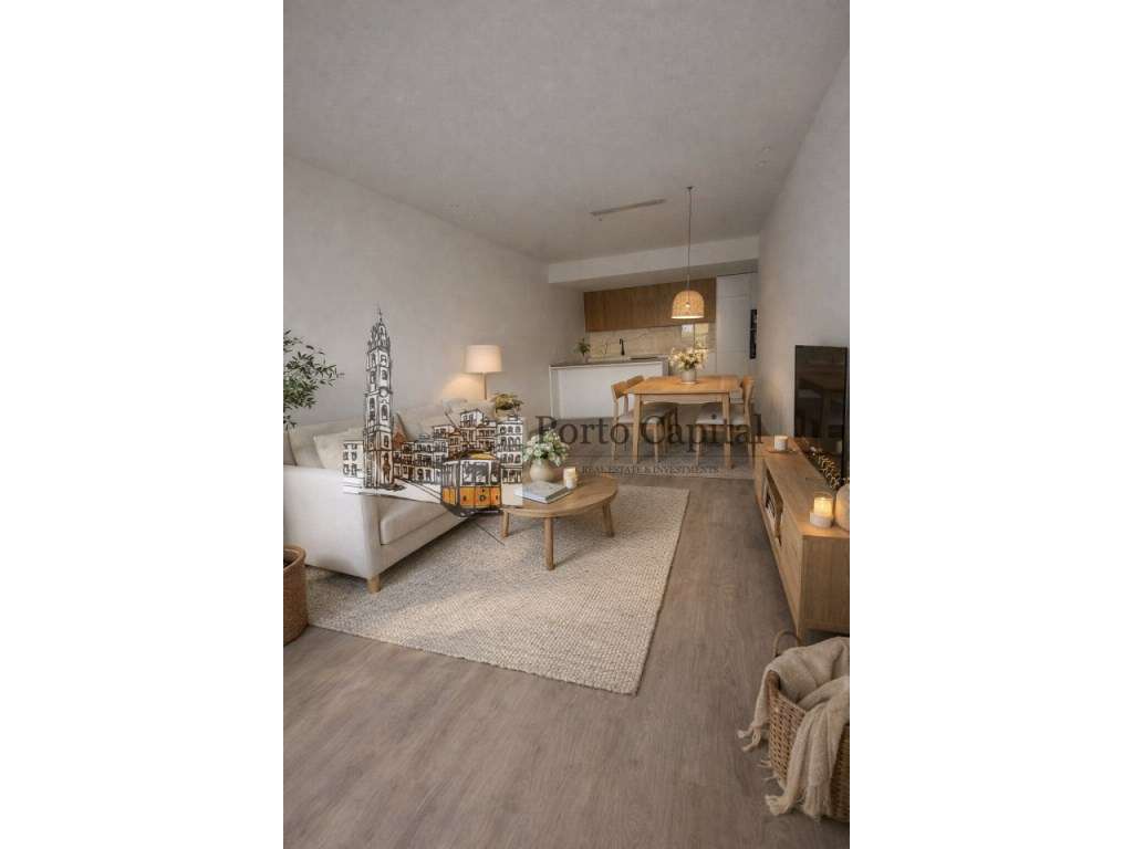 T2 com Terraço de 227 m² em Matosinhos
O refúgio que o seu coração... - Grande imagem: 3/25