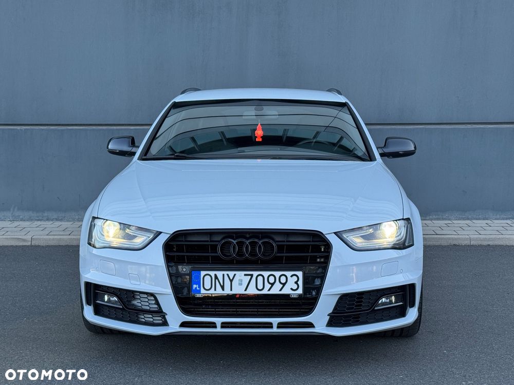 Audi A4 Avant 2.0 TDI DPF S line Sportpaket - 4