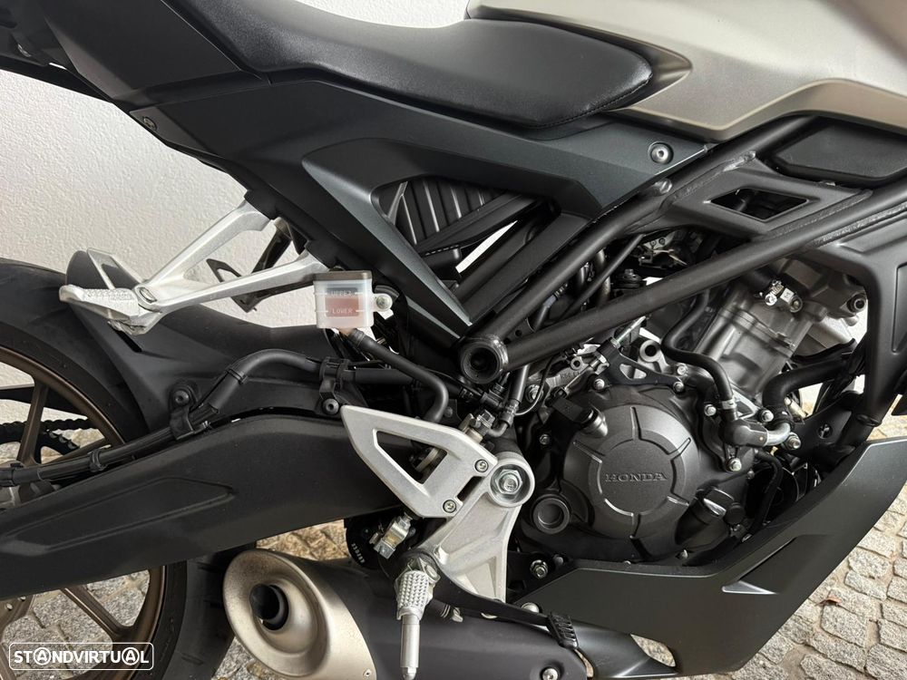 Honda CB CB 125 R Neo Sports Cafe Racer - 4