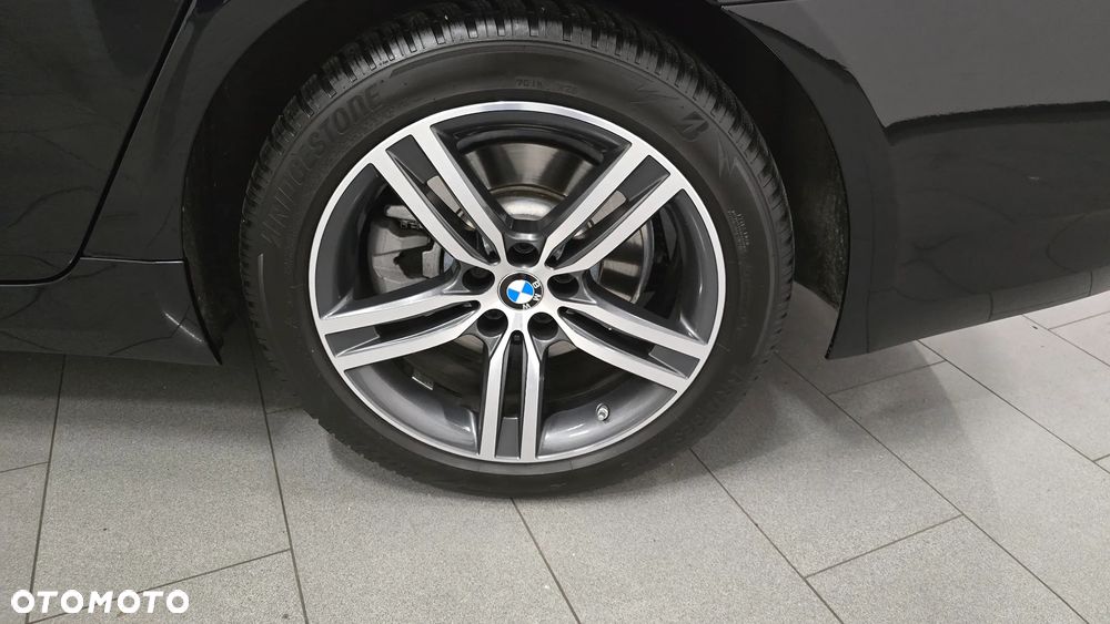 BMW Seria 5 - 10