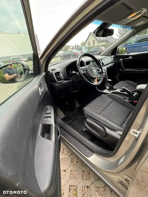 Kia Sportage 1.6 GDI M 2WD - 9