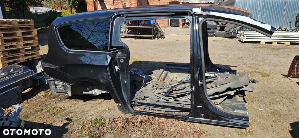 Chrysler Pacifica 2016- Ćwiartka tył  Błotnik tył z progiem prawy lewy Pas tylny Dach 8 osób KOLOR PXR Czarny - 14