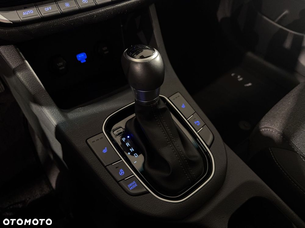 Hyundai i30 - 24