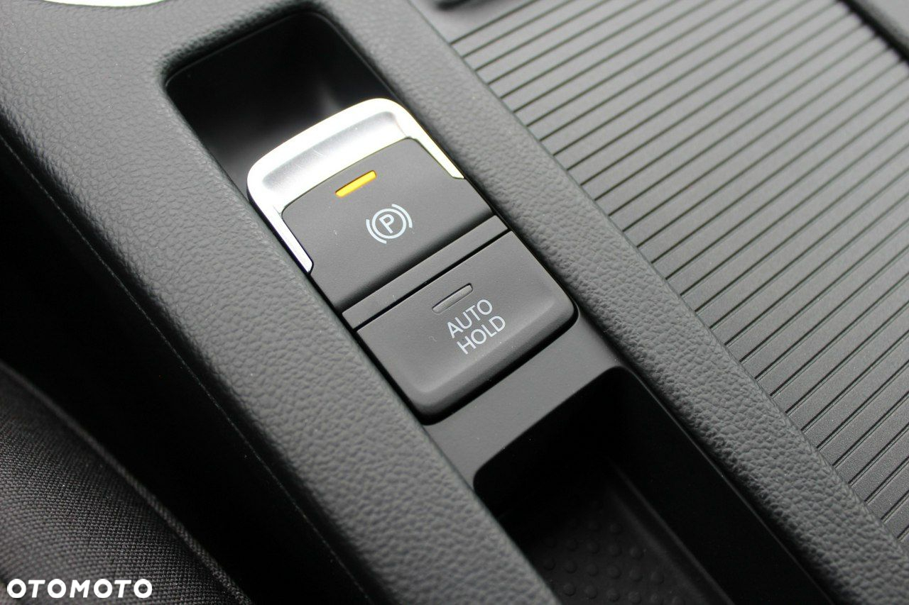 Volkswagen Passat 1.5 TSI EVO Essence DSG - 23