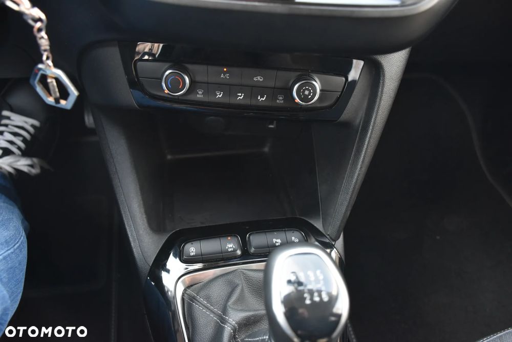 Opel Corsa 1.2 Direct Injection Turbo Edition - 19