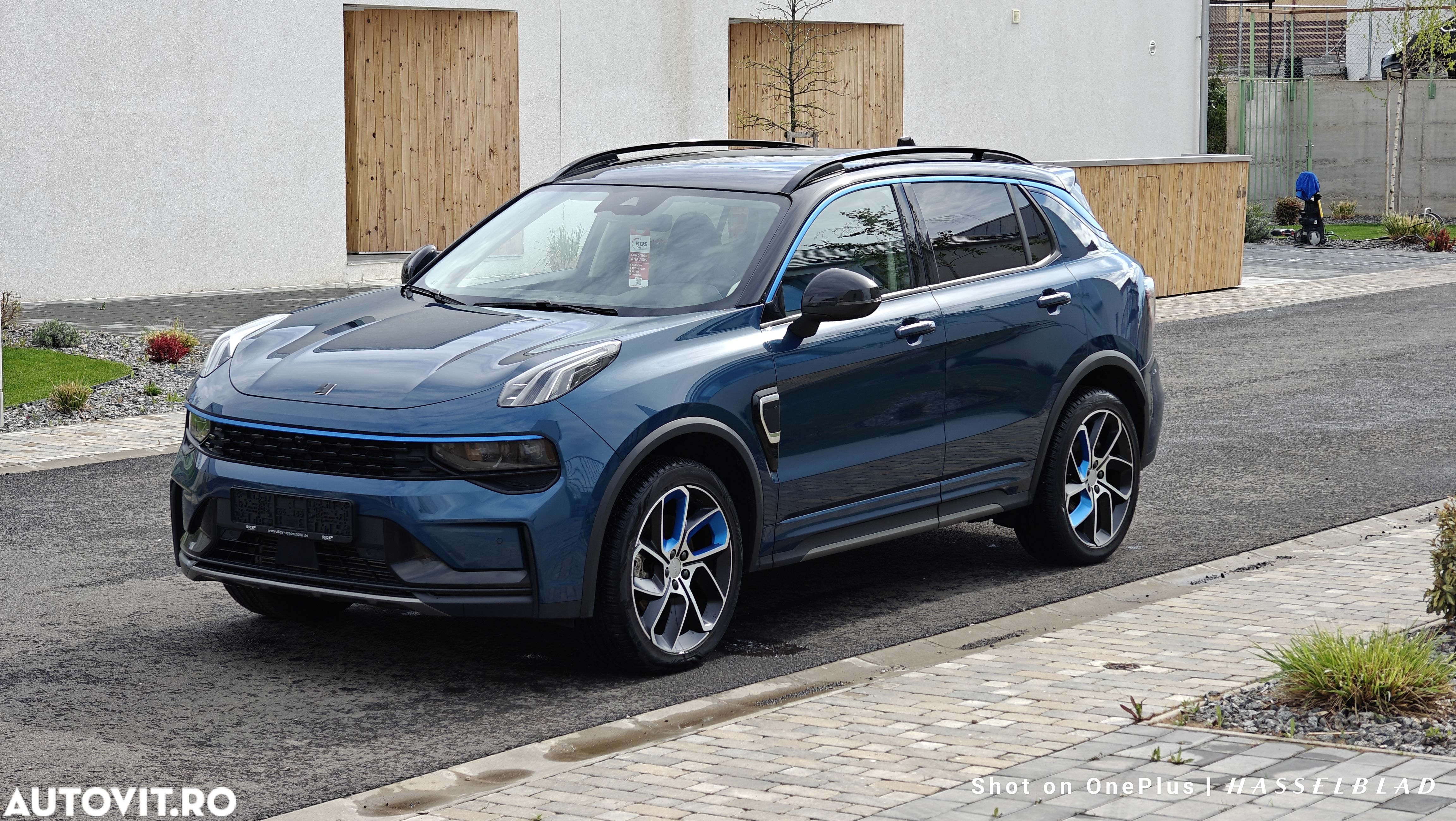 Lynk&Co 01 - 1