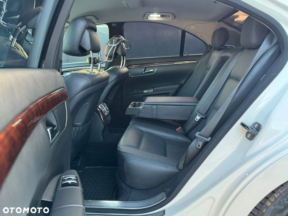 Mercedes-Benz Klasa S 350 CDI 4-Matic BlueEff - 28