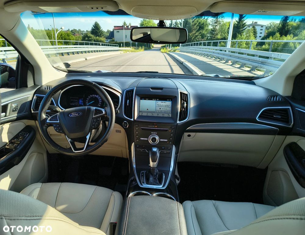 Ford Edge - 26