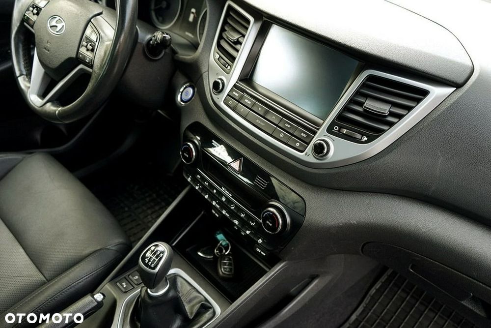 Hyundai Tucson 2.0 CRDi 2WD Trend - 33