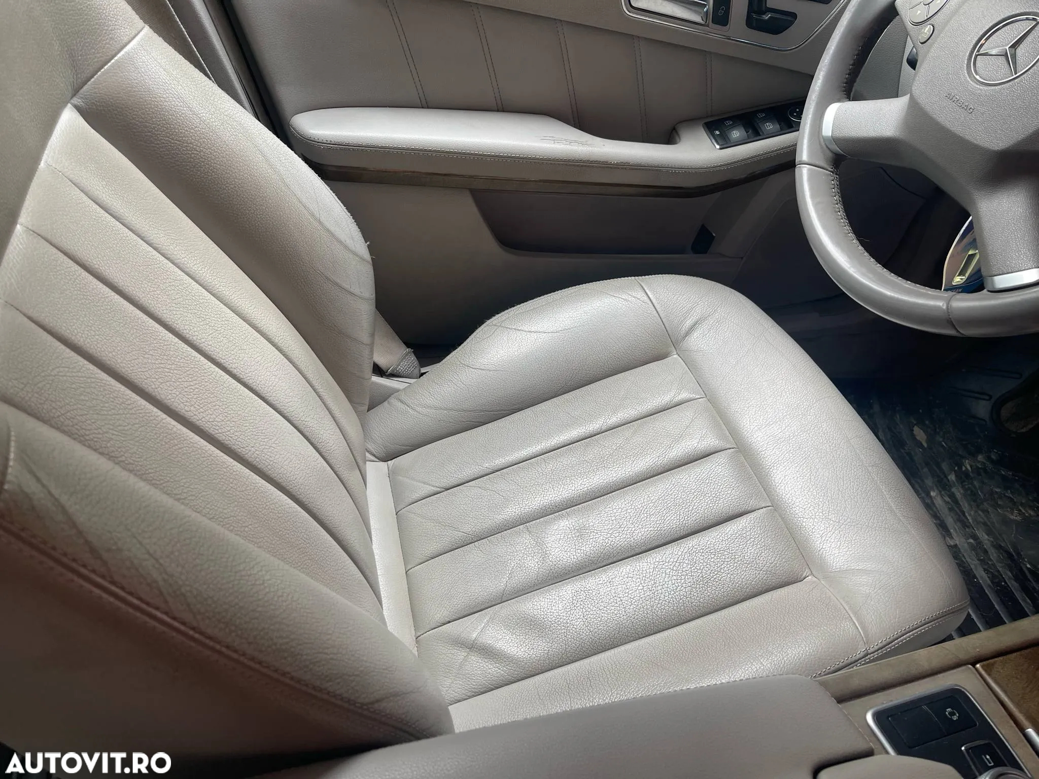 Mercedes-Benz E 350 CDI 4MATIC BlueEfficiency Aut. - 22