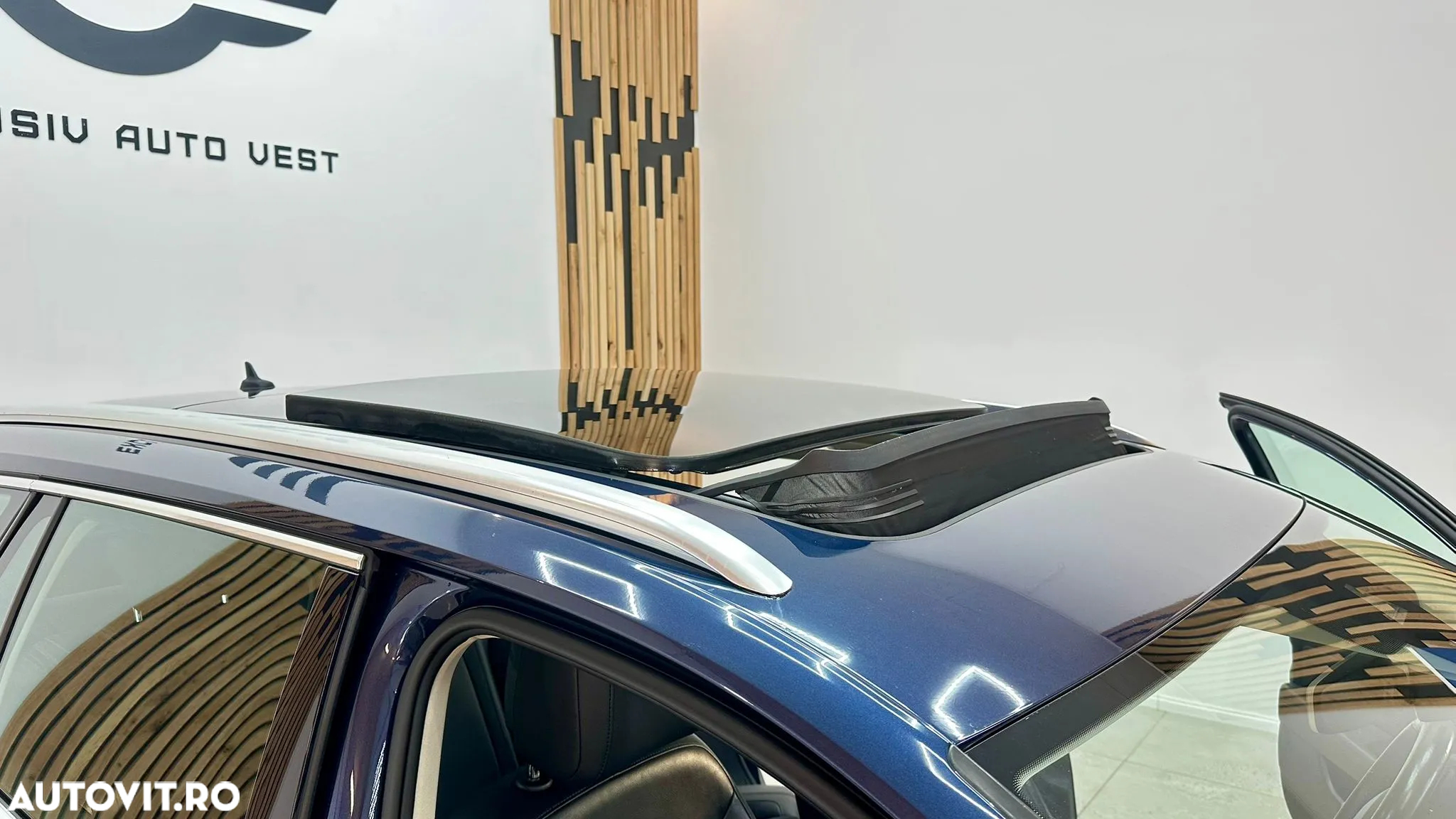 Volkswagen Passat - 13